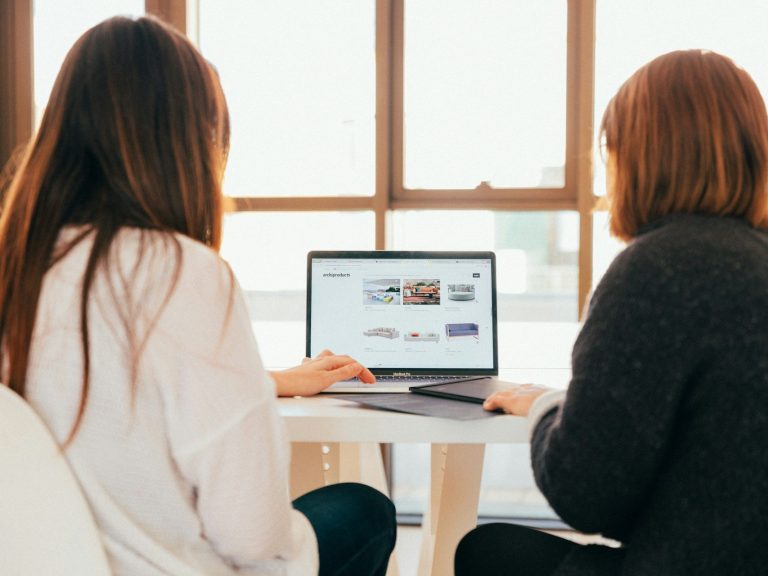 Gestion de vos réseaux sociaux à long terme à Barbentane